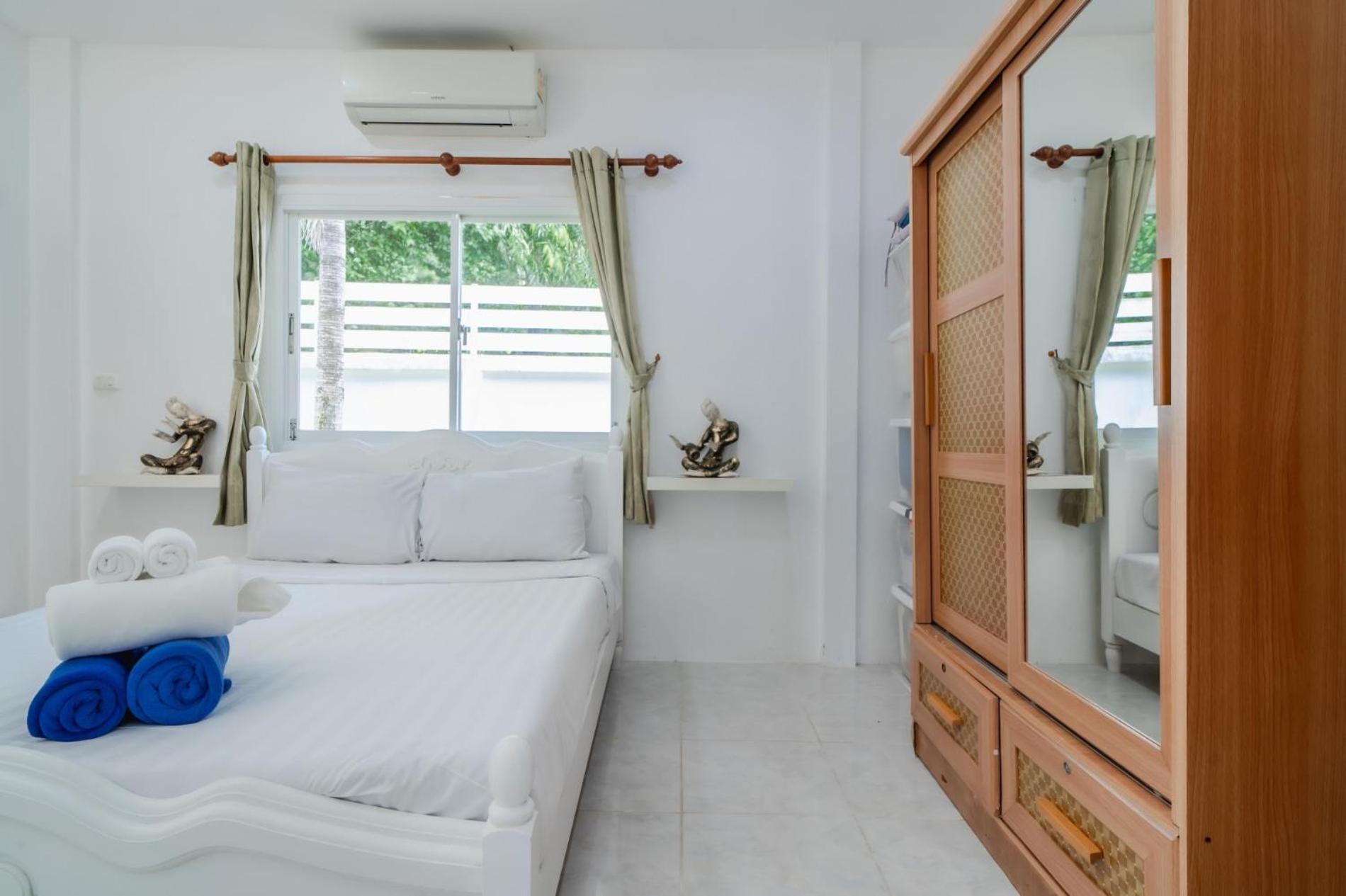 Jasmine Pool Villa In Nai Harn Rawai Exterior photo